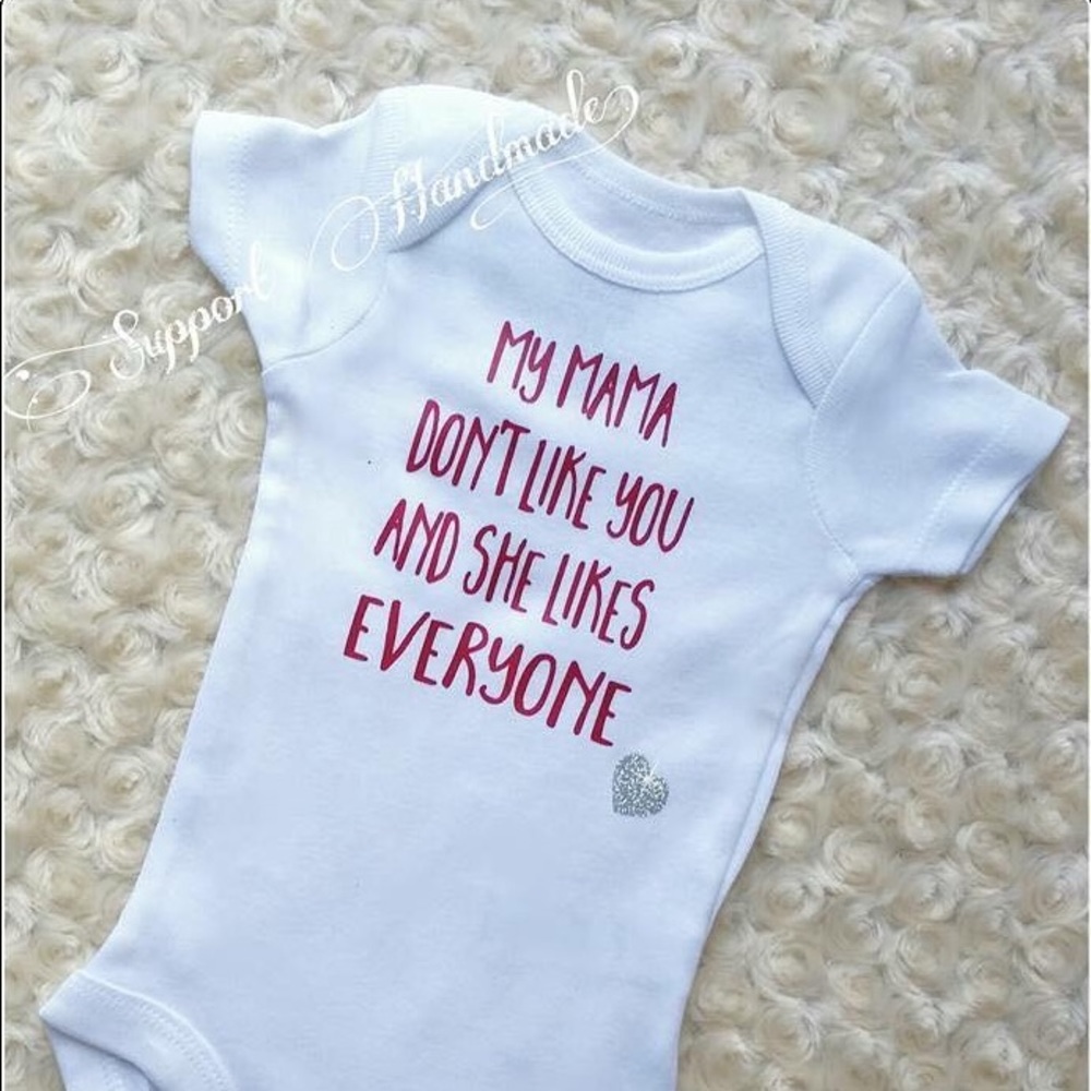 HANDMADE 0-3 MO NEW SHORT SLEEVE BODYSUIT